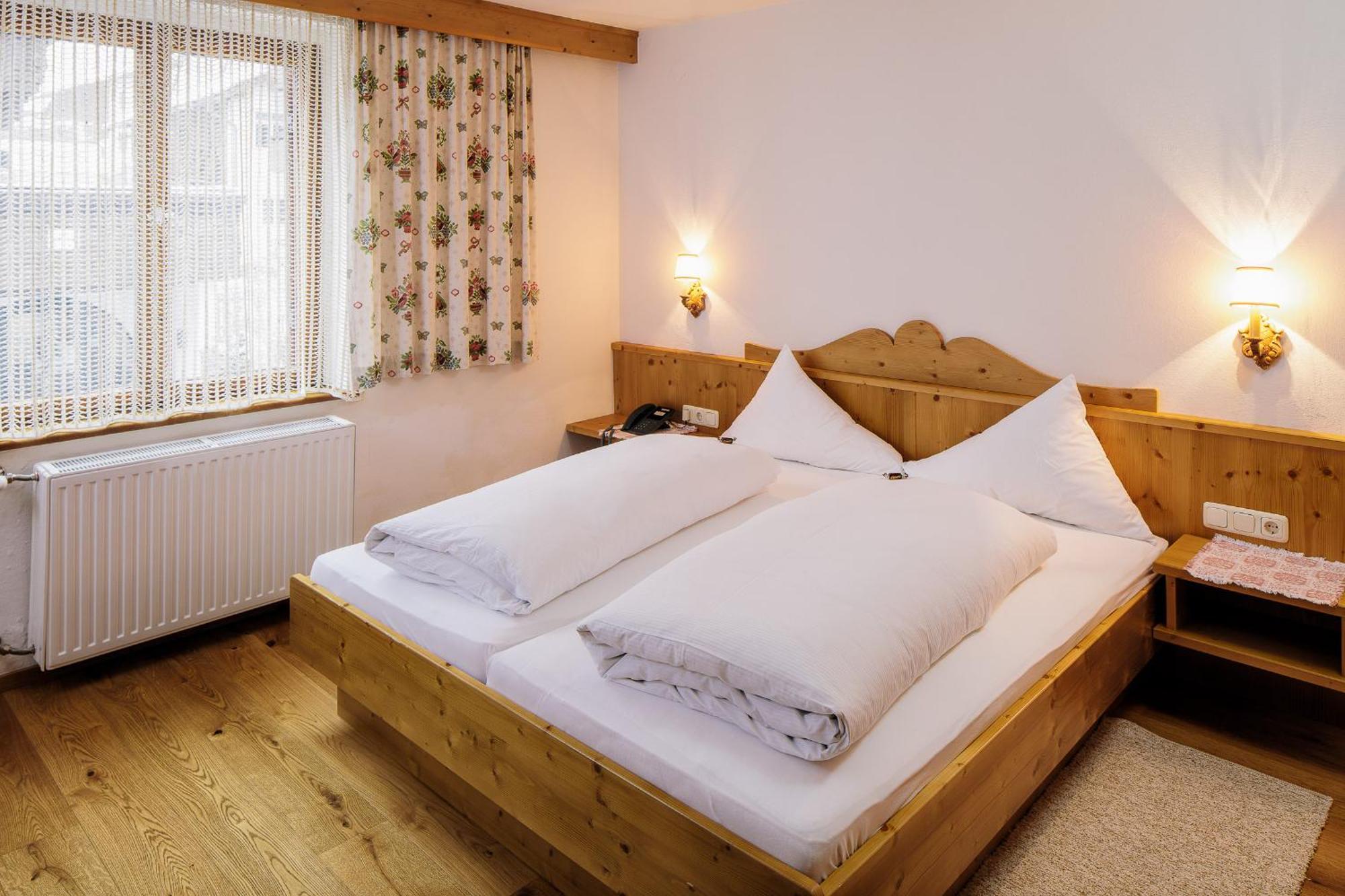 Hotel Komperdell Serfaus Room photo